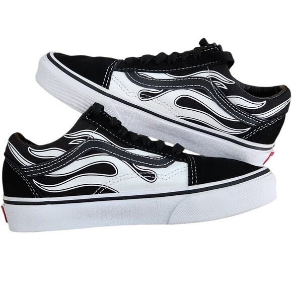 Vans Old Skool Flame White Black Low Top Lace Up Sneaker Shoes Women 5 like NEW - Picture 2 of 10